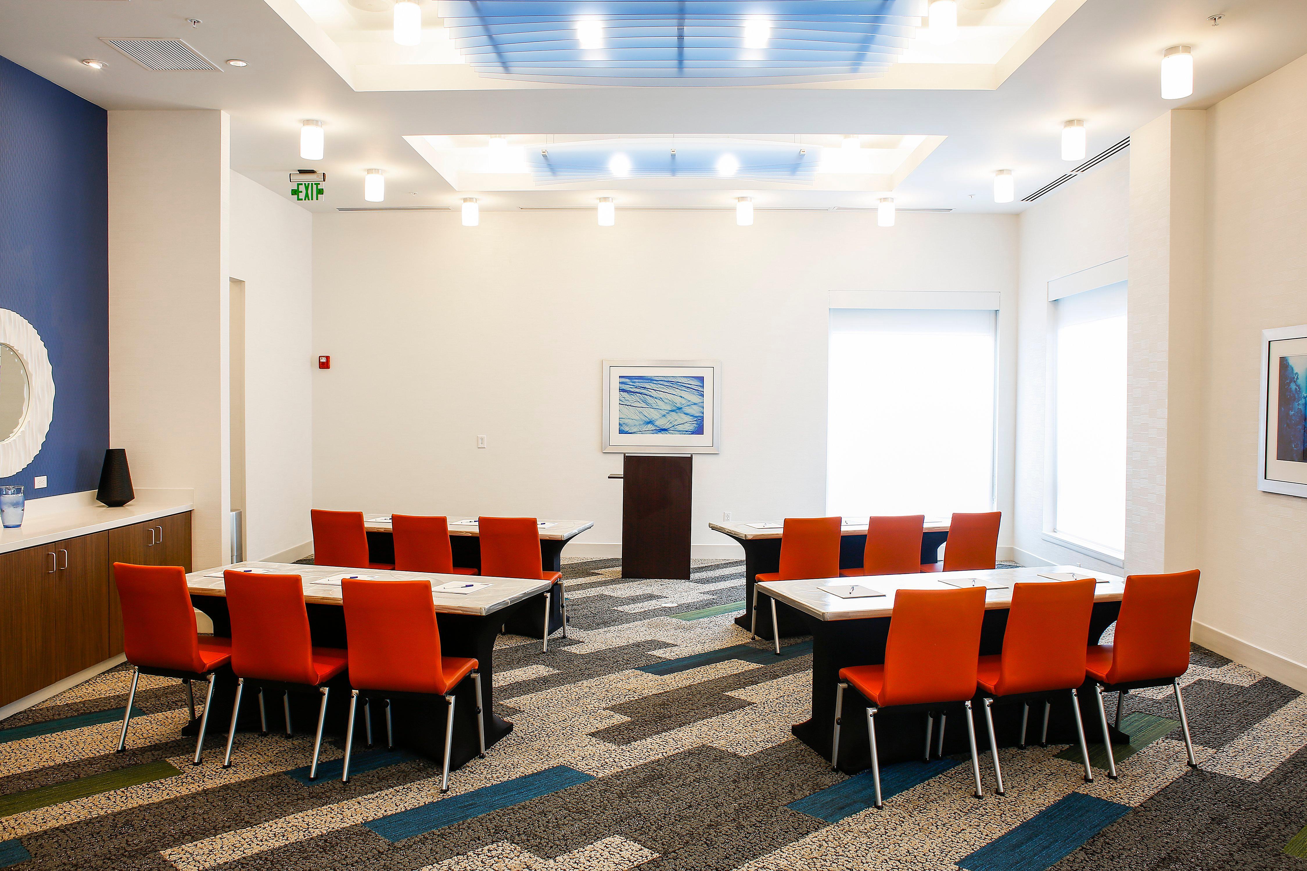Express & Downtown By Ihg Hotel Louisville