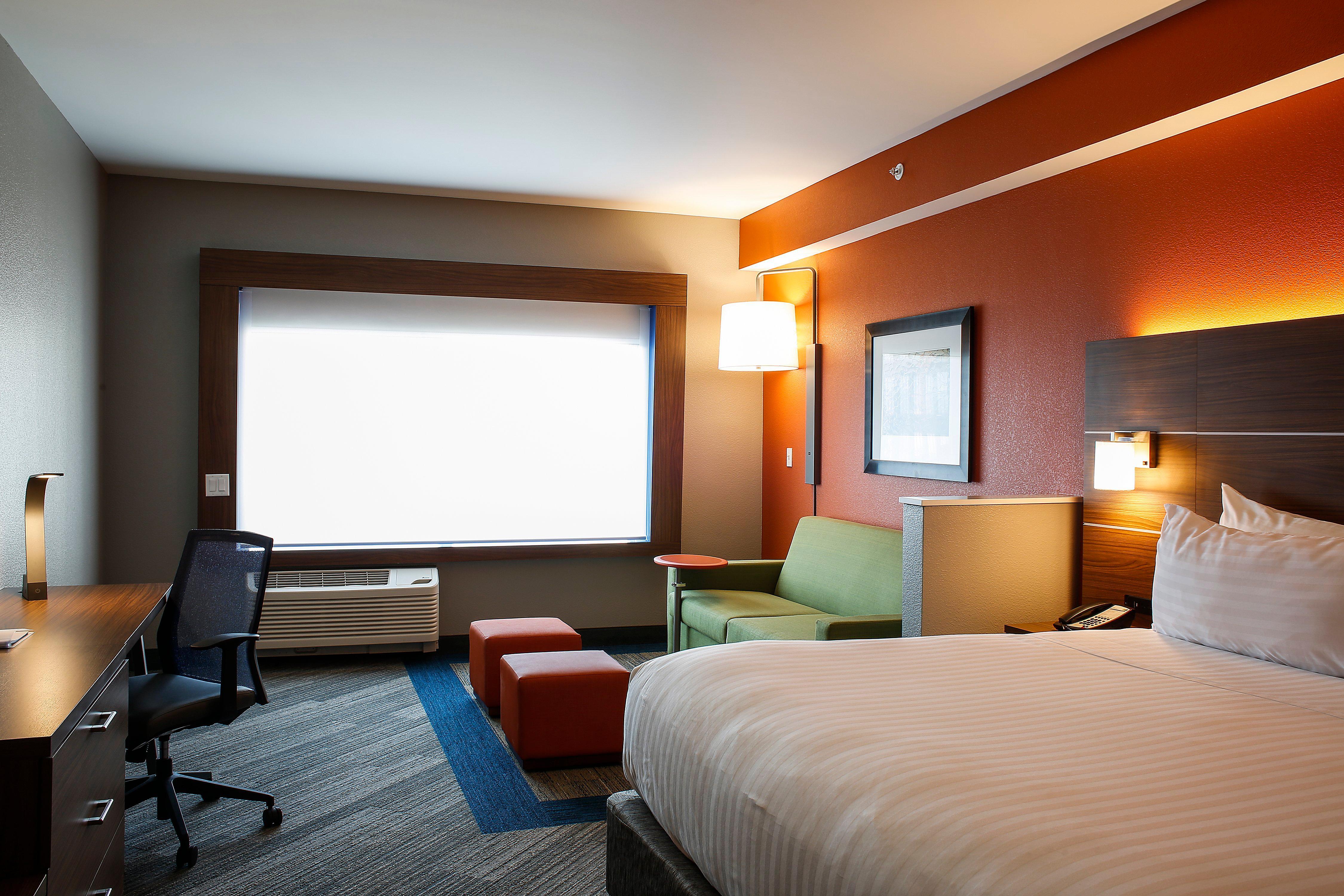 Express & Downtown By Ihg Hotel